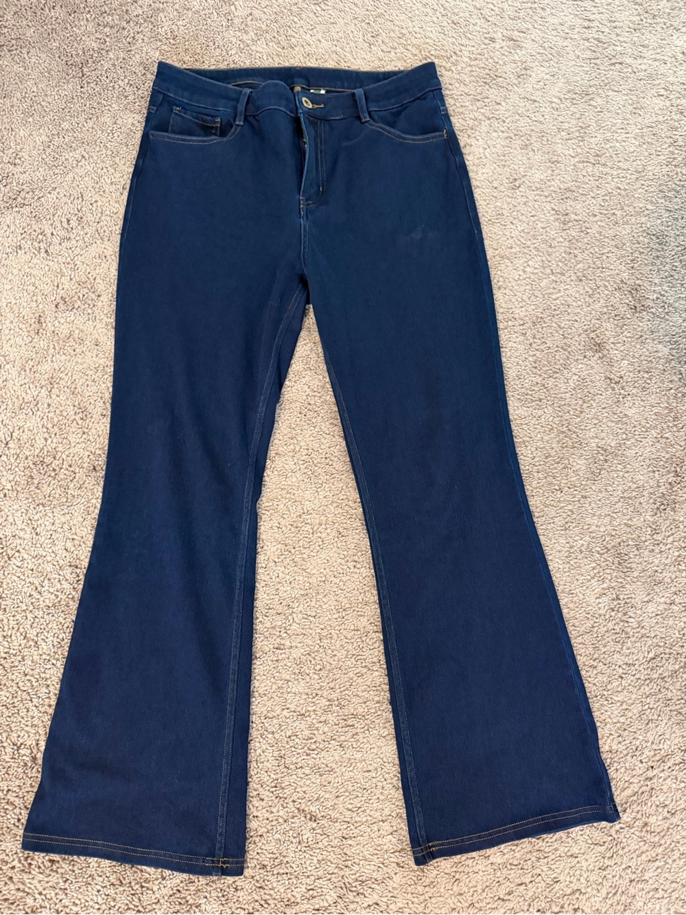 Halara Stretch Flared Jeans